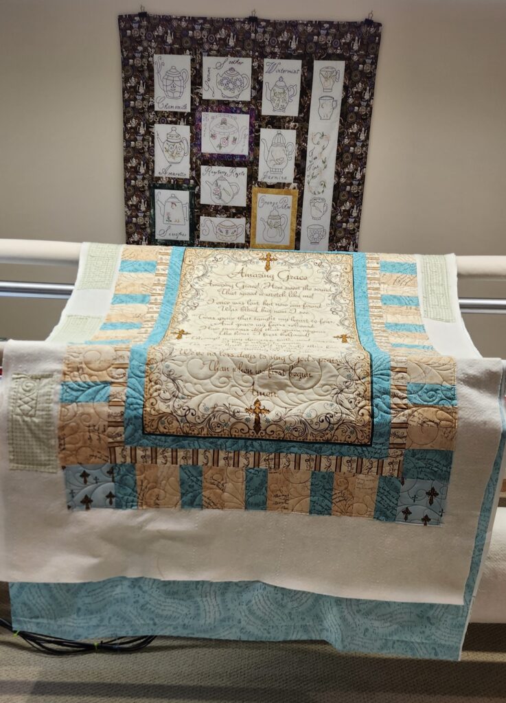 Customers quilt.